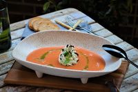 Salmorejo y Espuma de HierbaBuena 2